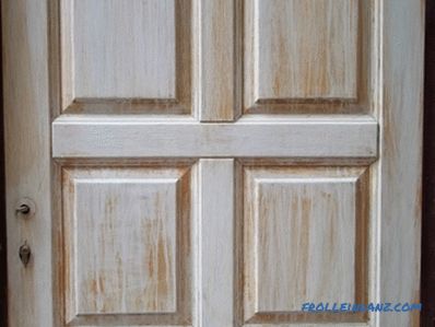 Restaurierung von Holztüren selber machen (Foto und Video)