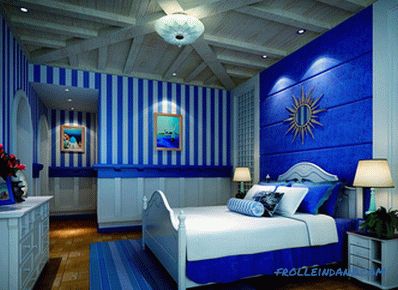 Blaue Farbe im Inneren des Schlafzimmers - 50 Beispiele und Gestaltungsregeln