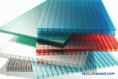 Welches Polycarbonat eignet sich am besten für ein Dach und wie es zu wählen ist