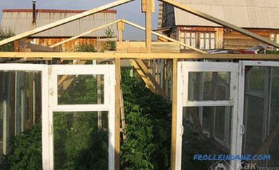Wie man ein Gewächshaus aus Fensterrahmen macht