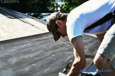 Wie man das Dach mit den eigenen Händen deckt